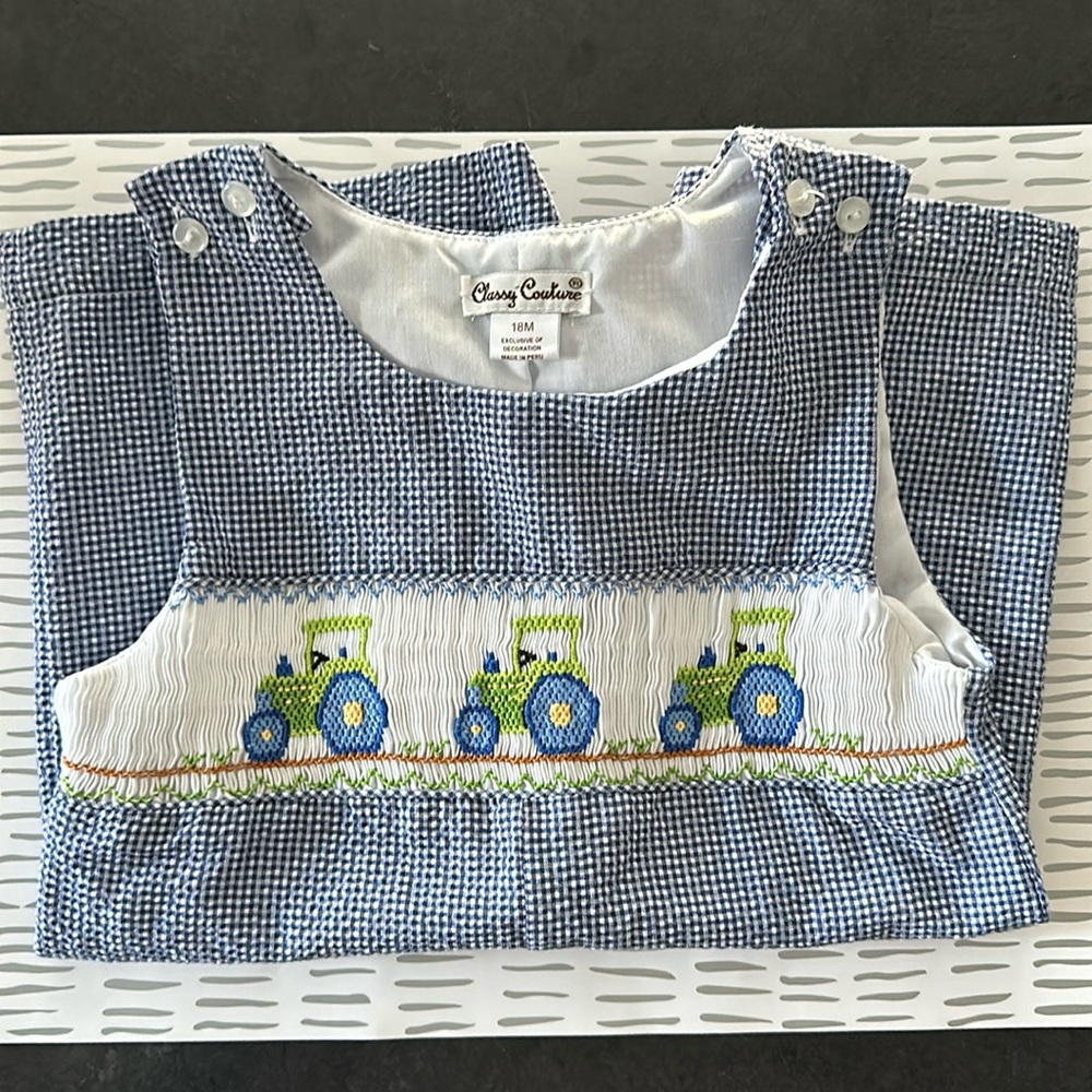 18 M Classy Couture Boys seersucker summer shorts romper- Green tractors